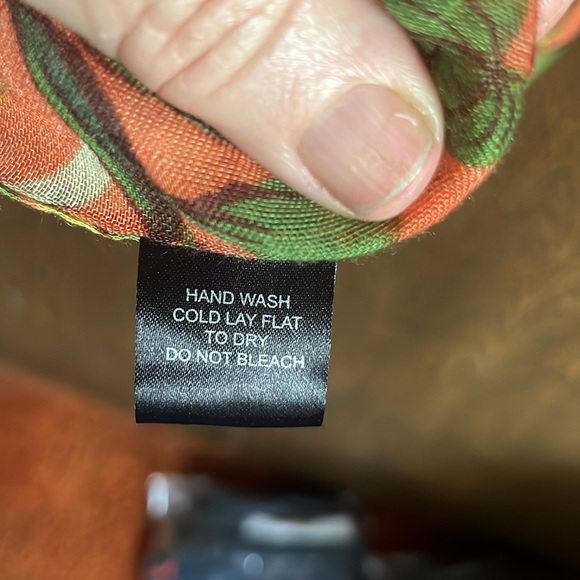 Amanda Blue Kimono with floral and bird print.  Cute green tassel detail. - Picture 4 of 6